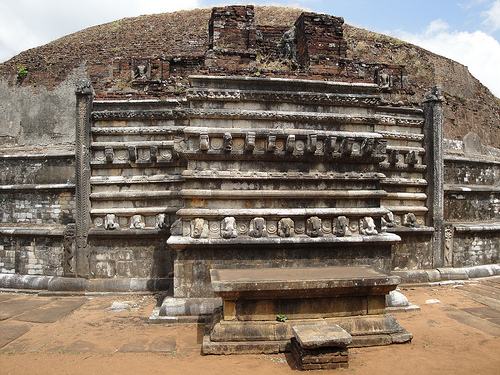 www.exoticislandtours.com Anuradhapura 22